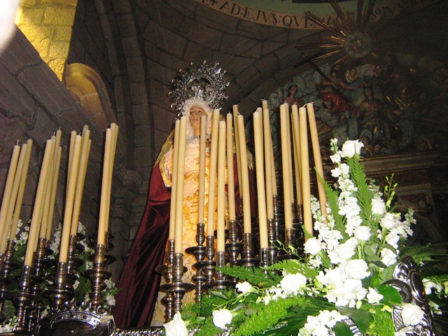 Fina Roca Semana Santa Viveiro 20011 0012.jpg Fina Roca Semana Santa Viveiro 20011 0012.jpg